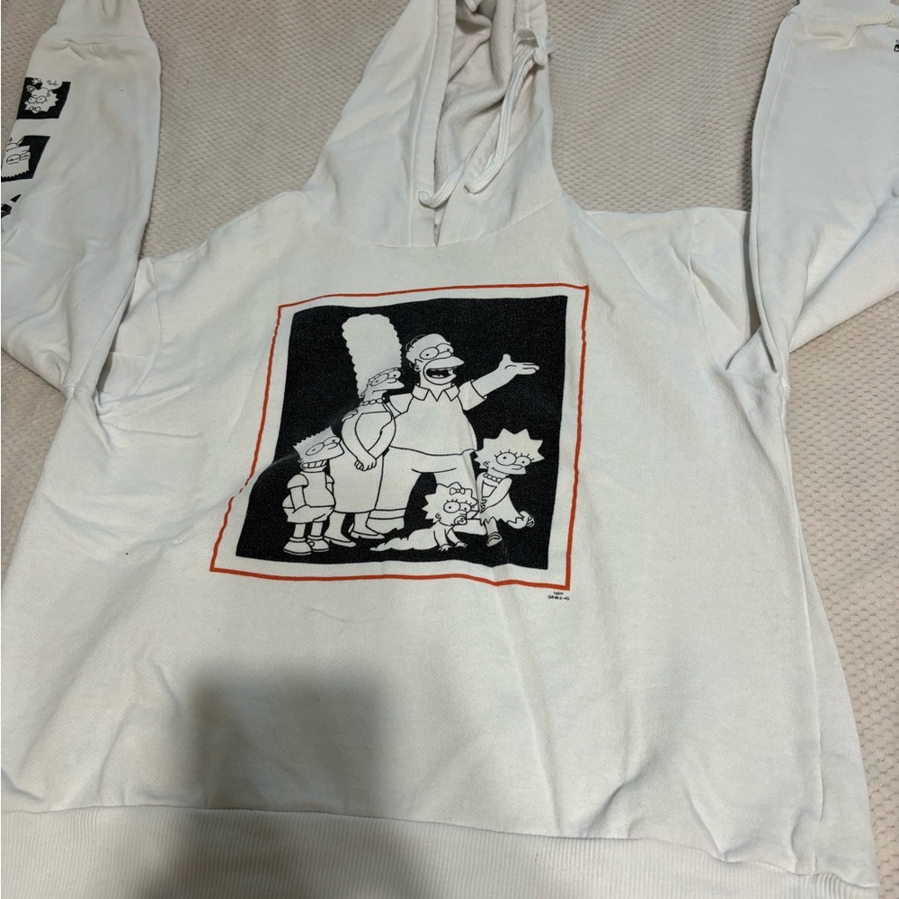 White The Simpsons hoodie